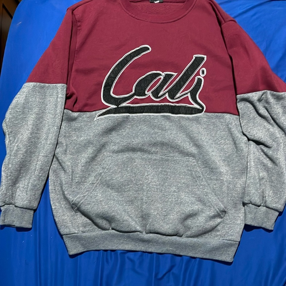 Red and grey ‘Cali’ pull over sweater with front pocket